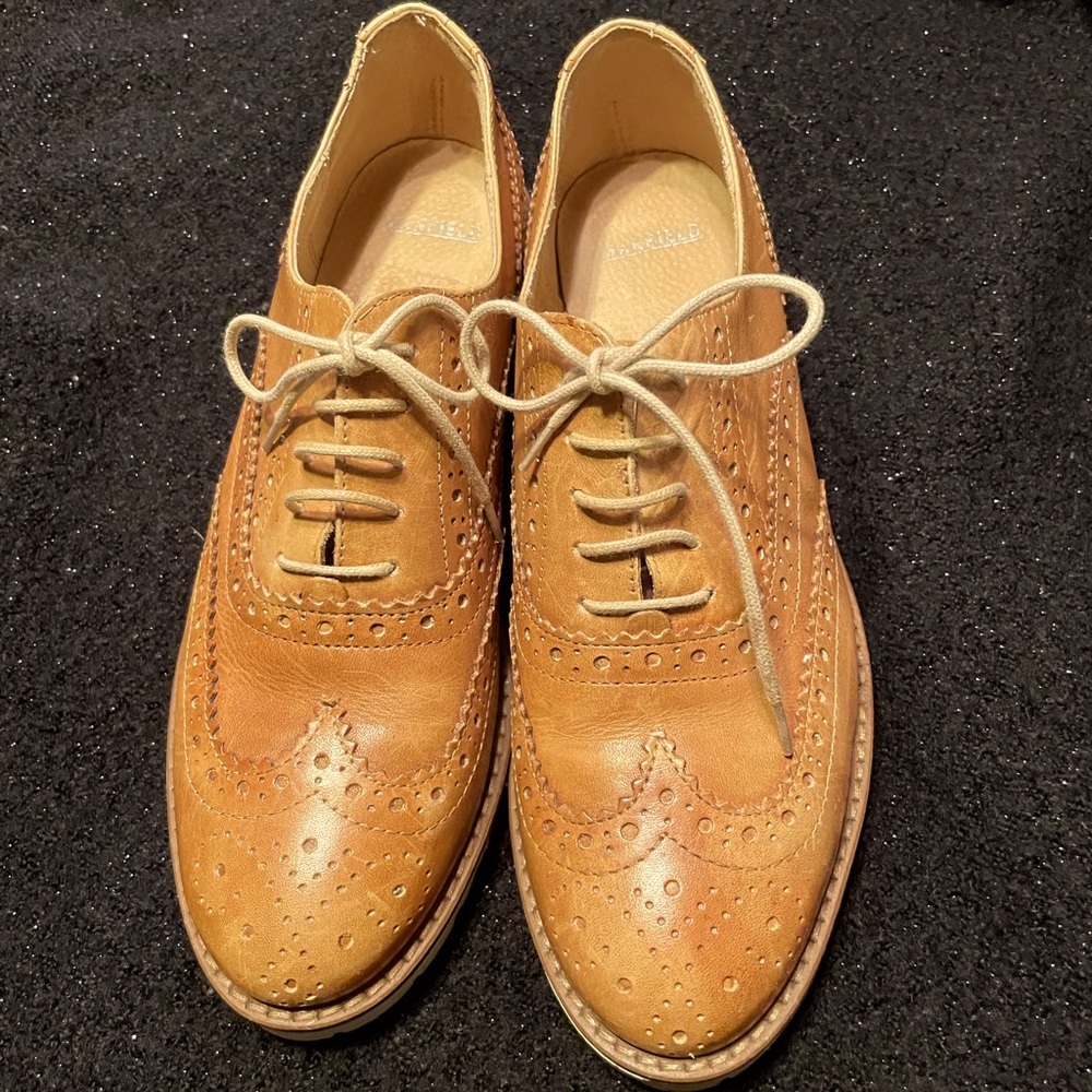 Manfield Tan Wingtips gently worn - Picture 1 of 5